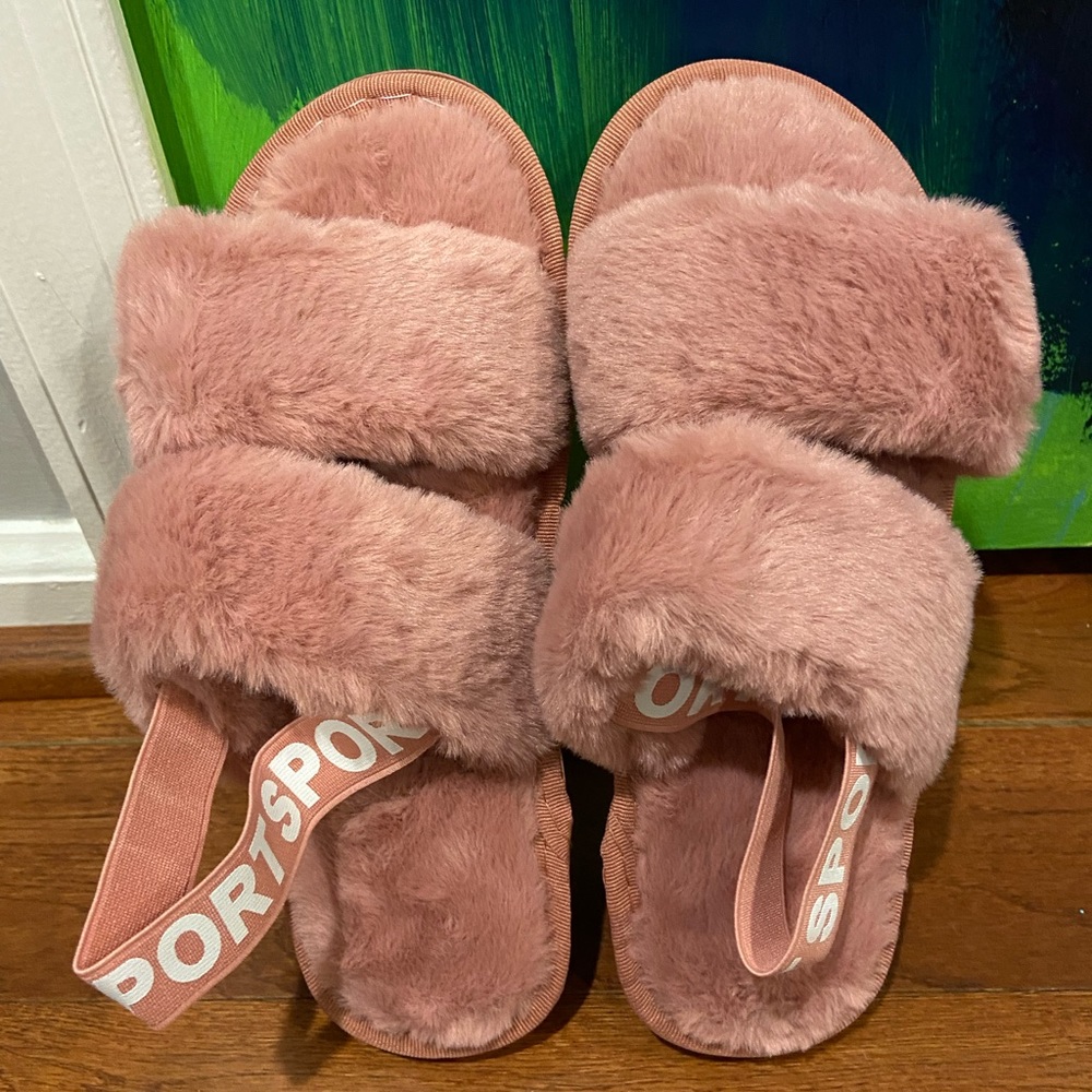 Soft Comfortable Pink Fur Slippers with Straps